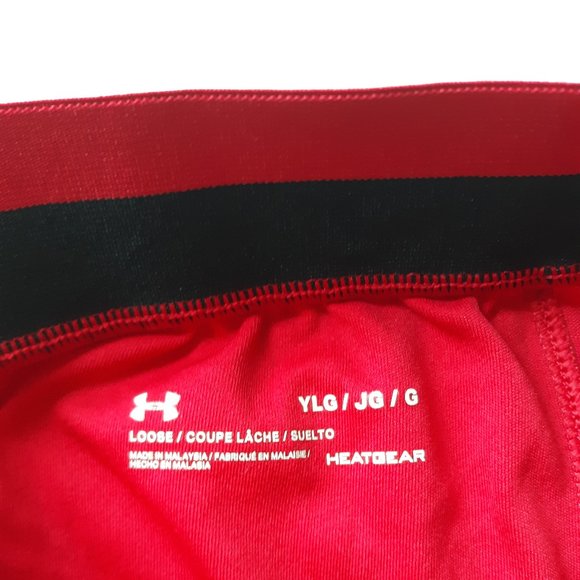 Under Armour Red Black Sports Shorts - Picture 4 of 10